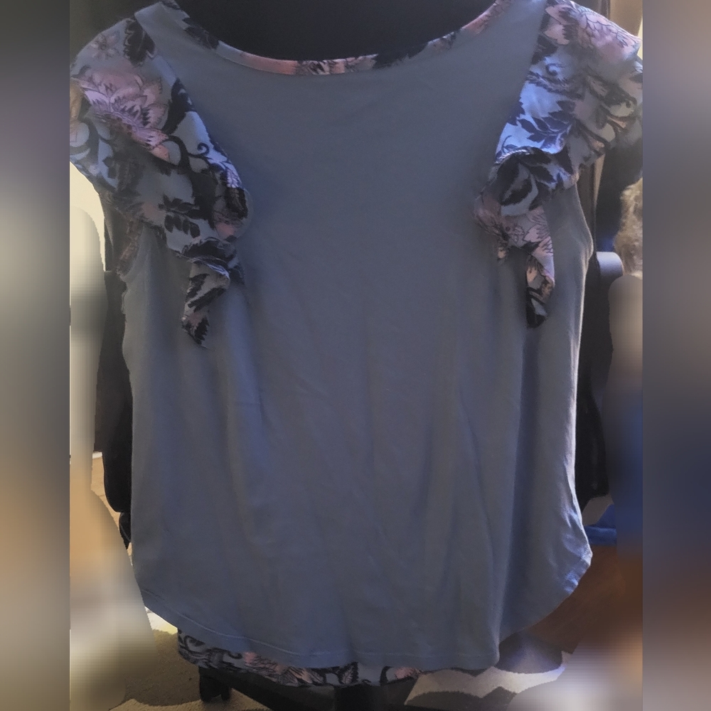Loft tank top - Picture 4 of 4